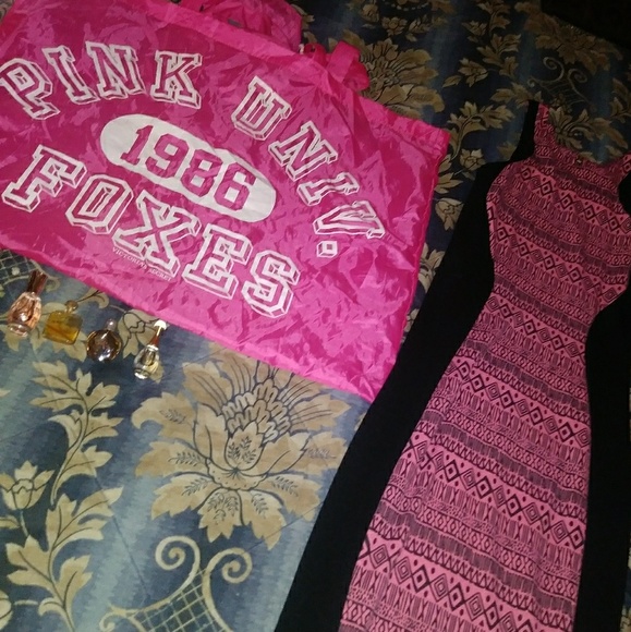 💖Pink💖 👛👗 - Picture 1 of 1